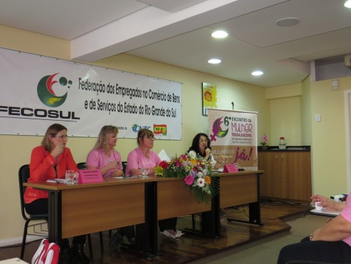 Na parte da manhã, as vereadoras Jussara Cony (PCdoB/Porto Alegre) e Rosane Simon (PCdoB/Ijuí) falaram sobre a necessidade das mulheres ocuparem espaços de poder (Fonte: Marina Pinheiro)